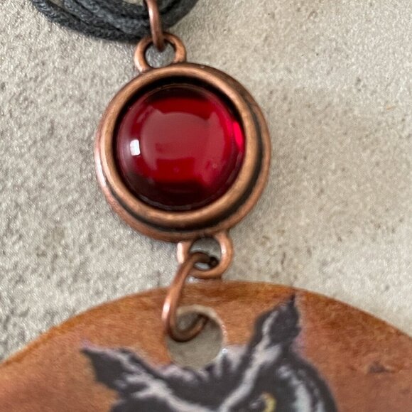 Hand Crafted Owl Pendant Natural Round Shell Black Cord Necklace Adjustable - Picture 6 of 6